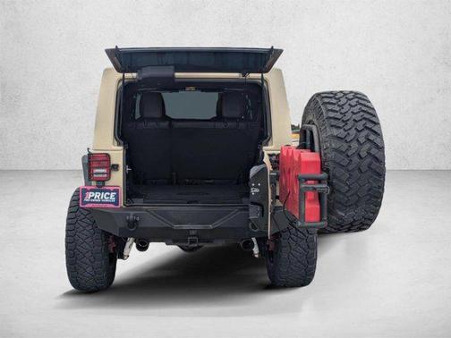 Black Clearcoat 2015 Jeep Wrangler Unlimited Rubicon
