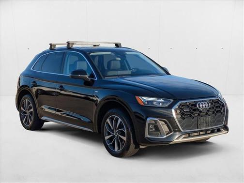 2023 Audi Q5 45 S line Premium Plus