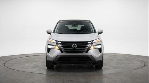 Brilliant Silver Metallic 2025 Nissan Rogue SV