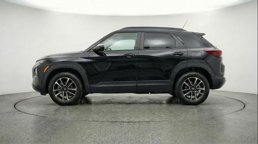 Mosaic Black Metallic 2025 Chevrolet Trailblazer LT
