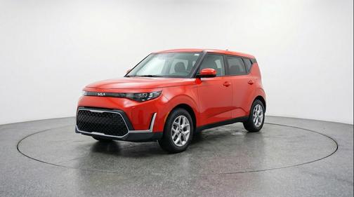 Inferno Red 2025 Kia Soul LX
