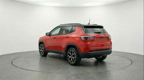Red Hot Pearlcoat 2025 Jeep Compass Limited