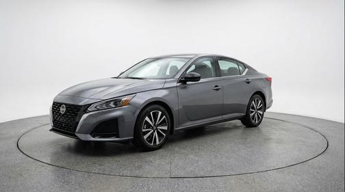 Gun Metallic 2025 Nissan Altima SV FWD