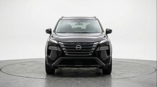 Super Black 2025 Nissan Rogue SV