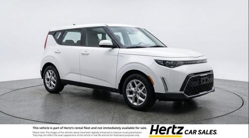Snow White Pearl 2025 Kia Soul LX
