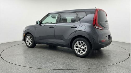 Gravity Gray 2025 Kia Soul LX