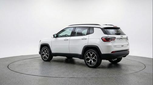 Bright White Clearcoat 2025 Jeep Compass Limited