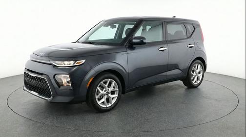 Gravity Gray 2025 Kia Soul LX