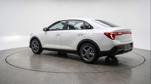 Snow White Pearl 2025 Kia K4 LXS