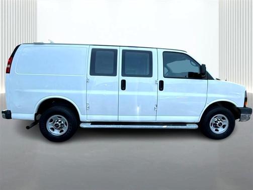 2015 GMC Savana 2500 Work Van