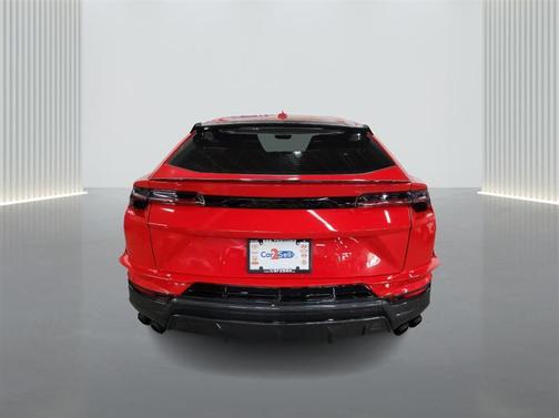 2024 Lamborghini Urus Performante