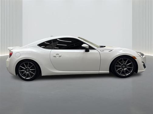 2016 Scion FR-S