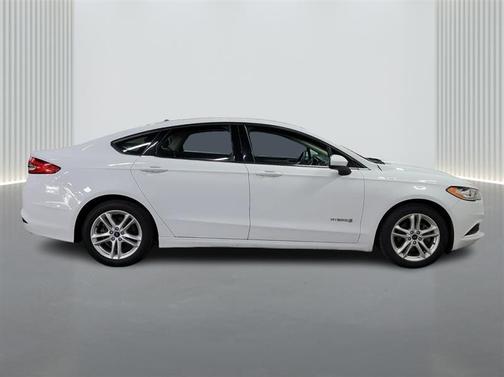 2018 Ford Fusion Hybrid SE