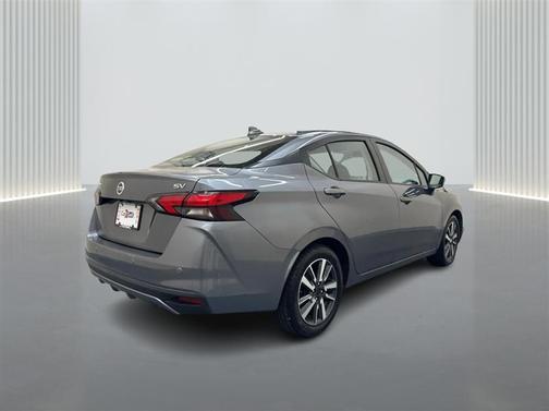 2021 Nissan Versa 1.6 SV