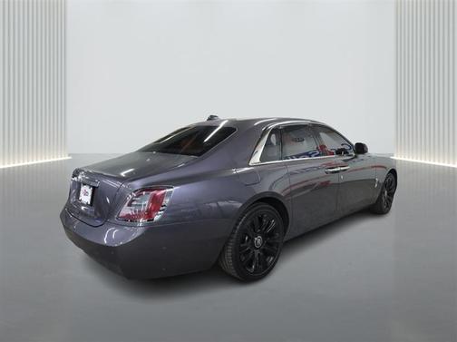 2022 Rolls-Royce Ghost