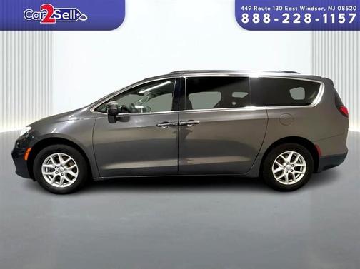 2022 Chrysler Pacifica Touring-L