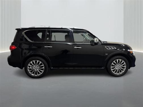 2017 INFINITI QX80 Base