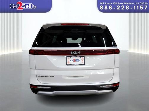 2022 Kia Carnival LX