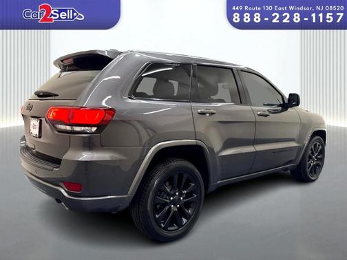 2019 Jeep Grand Cherokee Laredo