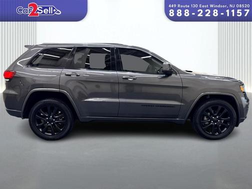 2019 Jeep Grand Cherokee Laredo
