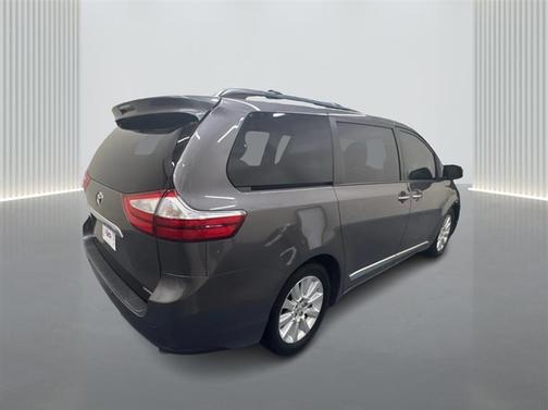 2016 Toyota Sienna Limited Premium