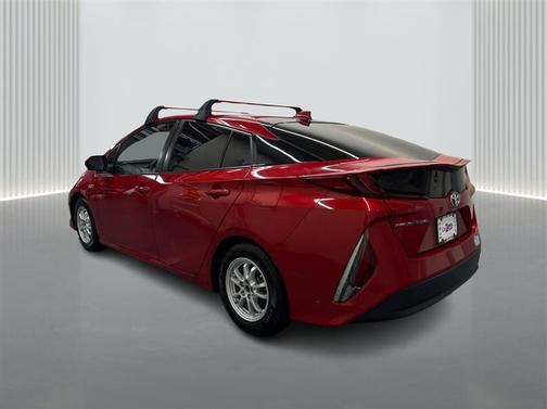 2021 Toyota Prius Prime LE