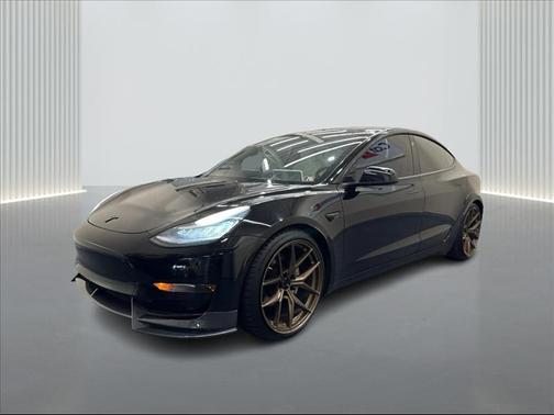 2019 Tesla Model 3 Performance