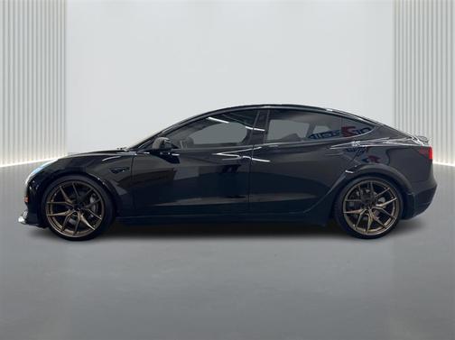 2019 Tesla Model 3 Performance