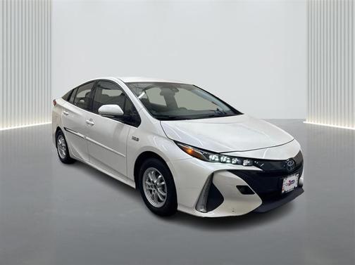 2018 Toyota Prius Prime Plus