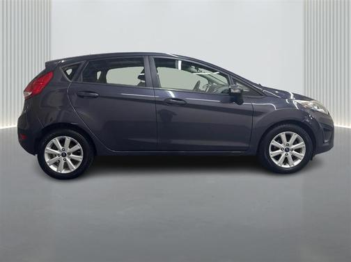 2013 Ford Fiesta SE