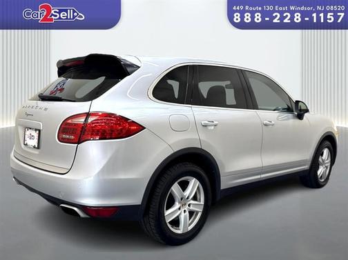 2013 Porsche Cayenne Base