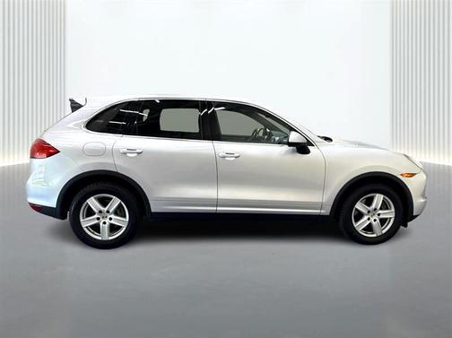 2013 Porsche Cayenne Base