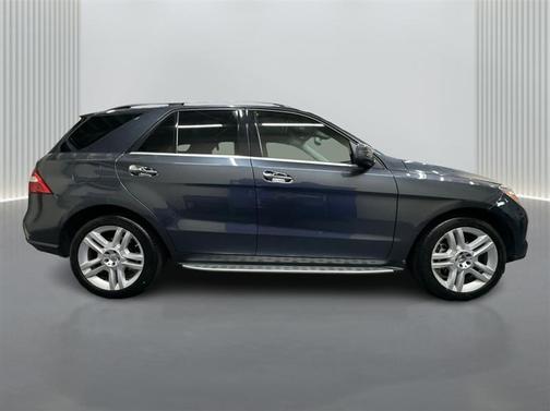 Gray 2013 Mercedes-Benz M-Class ML 350 4MATIC
