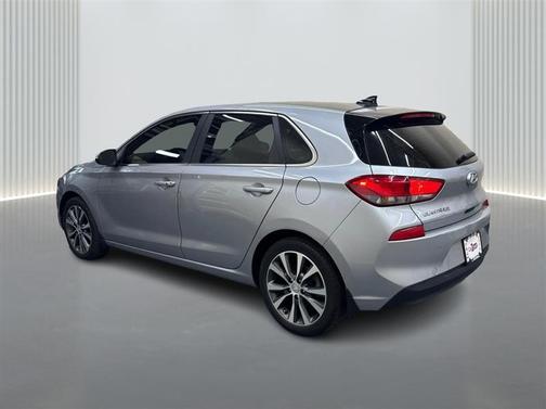 2020 Hyundai Elantra GT Base