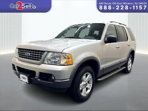 2004 Ford Explorer XLT