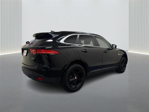 2019 Jaguar F-PACE 25t Premium
