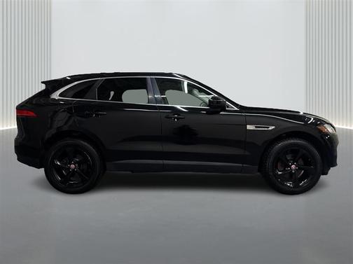 2019 Jaguar F-PACE 25t Premium