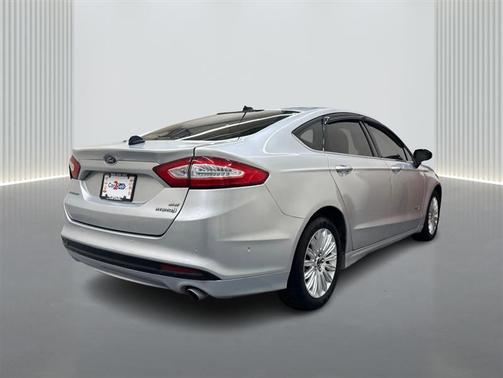 2014 Ford Fusion Hybrid SE