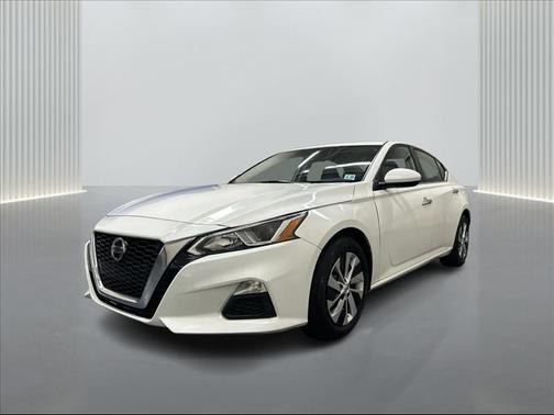 White 2020 Nissan Altima 2.5 S