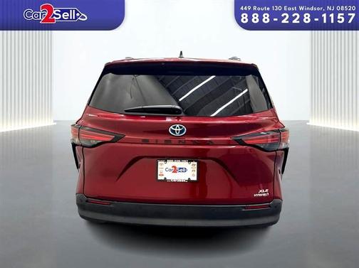 2022 Toyota Sienna XLE