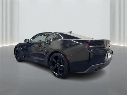 2018 Chevrolet Camaro 1LS