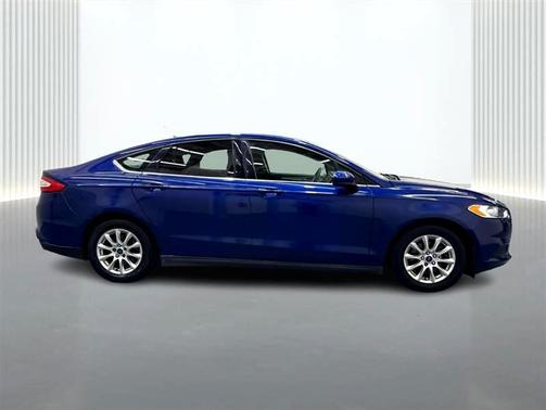 2016 Ford Fusion S