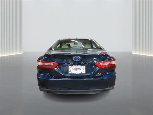 2020 Toyota Camry Hybrid LE