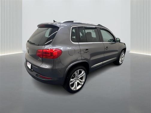 2016 Volkswagen Tiguan SE