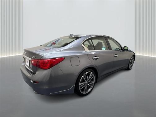 2014 INFINITI Q50 Premium