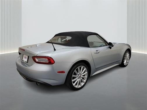 2018 FIAT 124 Spider Lusso