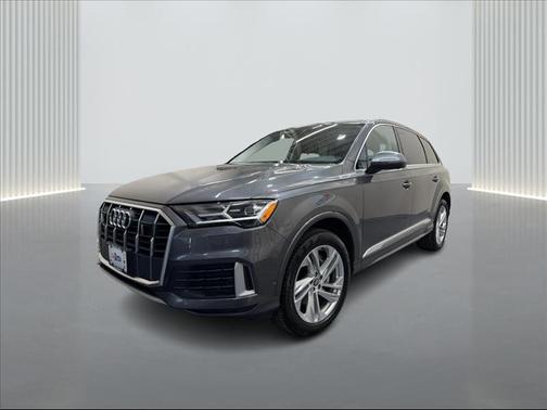 Samurai Gray Metallic 2020 Audi Q7 45 Premium Plus