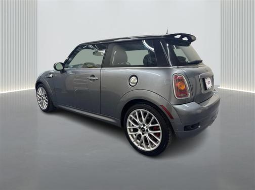 2010 MINI Cooper John Cooper Works