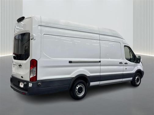 2018 Ford Transit-250 Base