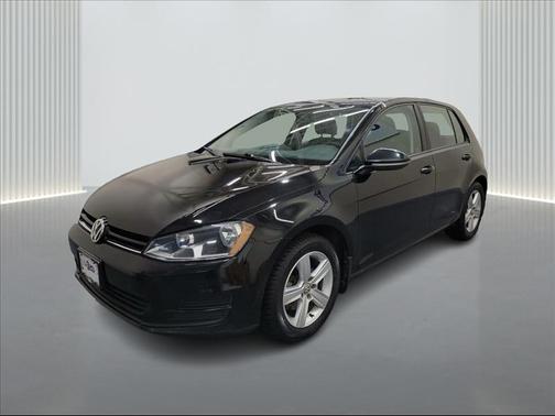 2015 Volkswagen Golf TDI S 4-Door